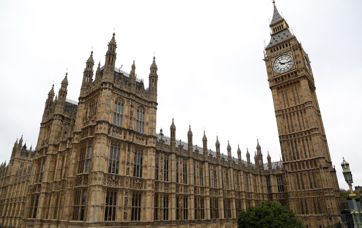 Parliamentary debate on the UK joining air strikes against ISIL