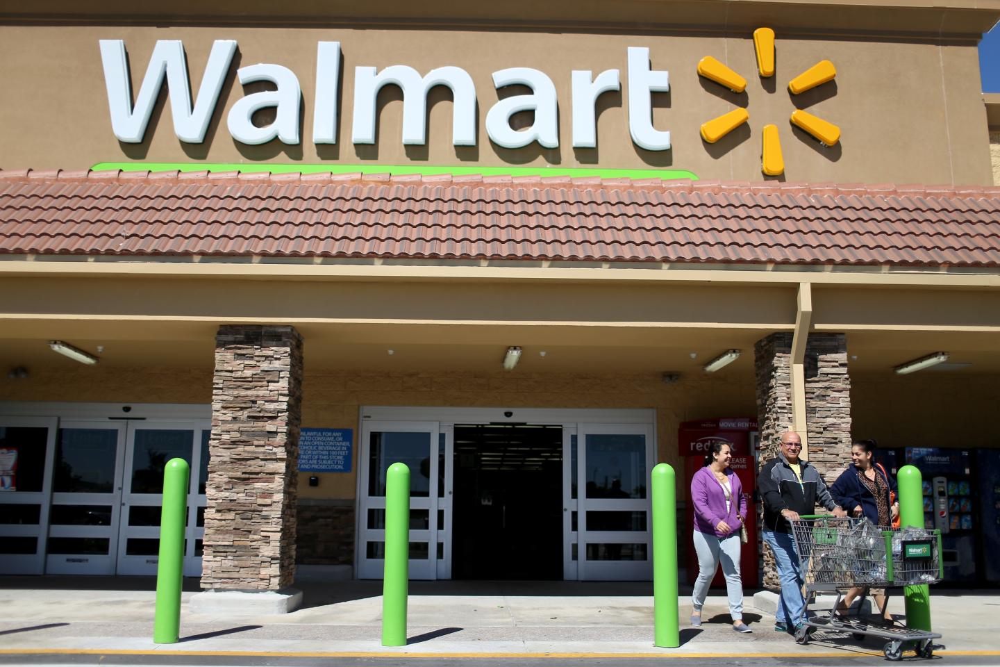 Wal-Mart Announces Its Increasing Wages