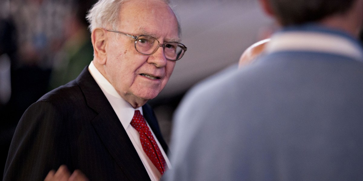 Warren Buffett Says This Is the Secret to Jeff Bezos' Success | Fortune