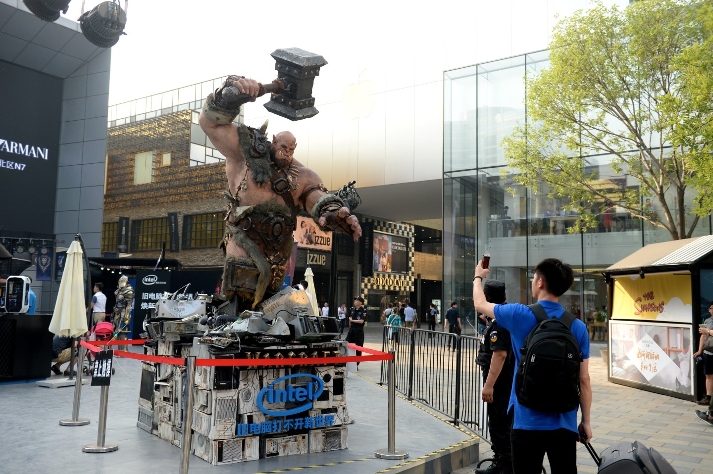 World Of Warcraft And Intel Hold The Campaign At Beijing Sanlitun