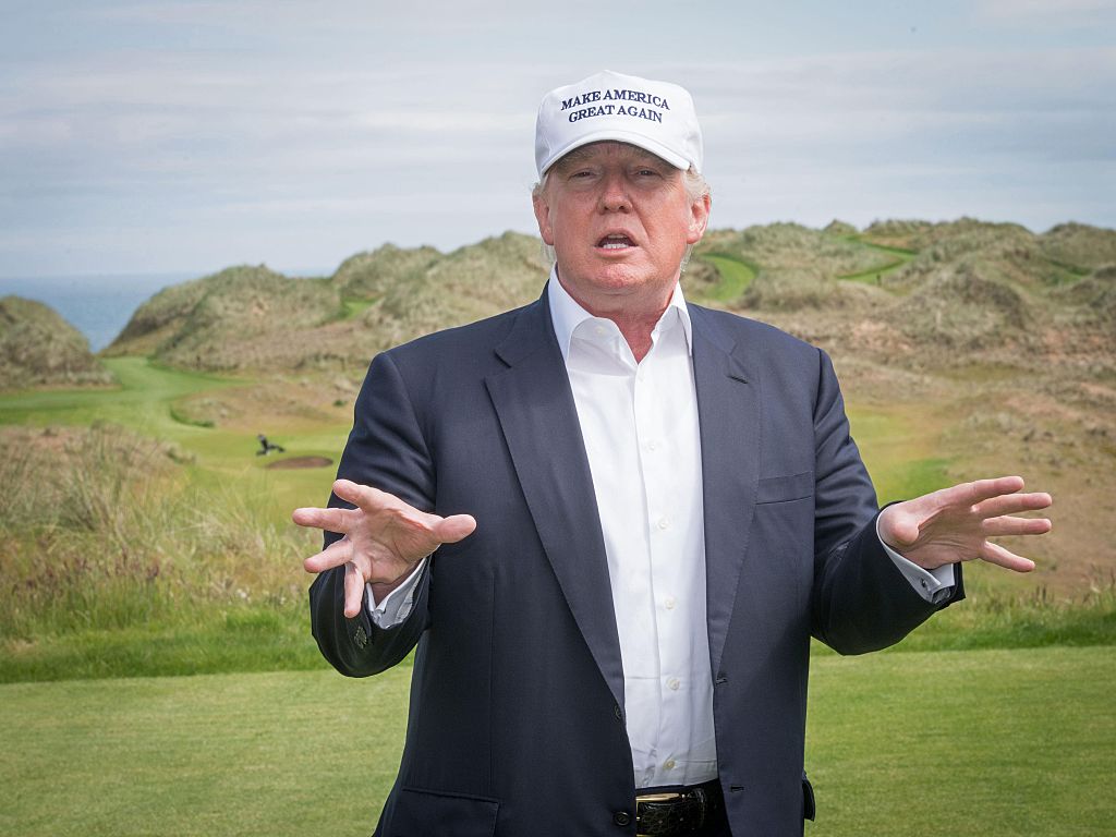 BRITAIN-US-REPUBLICAN-TRUMP-GOLF