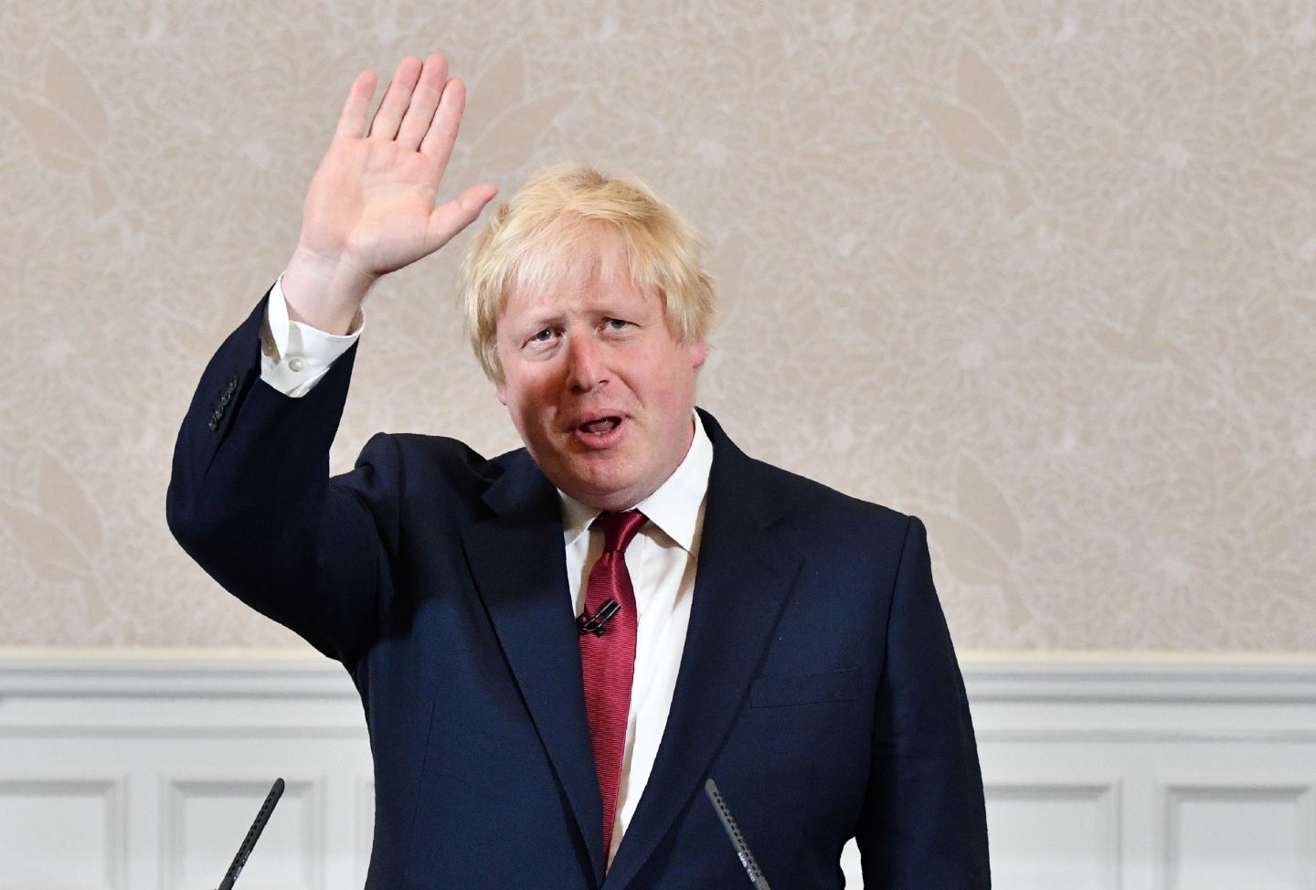 BRITAIN-EU-POLITICS-PARTIES-JOHNSON