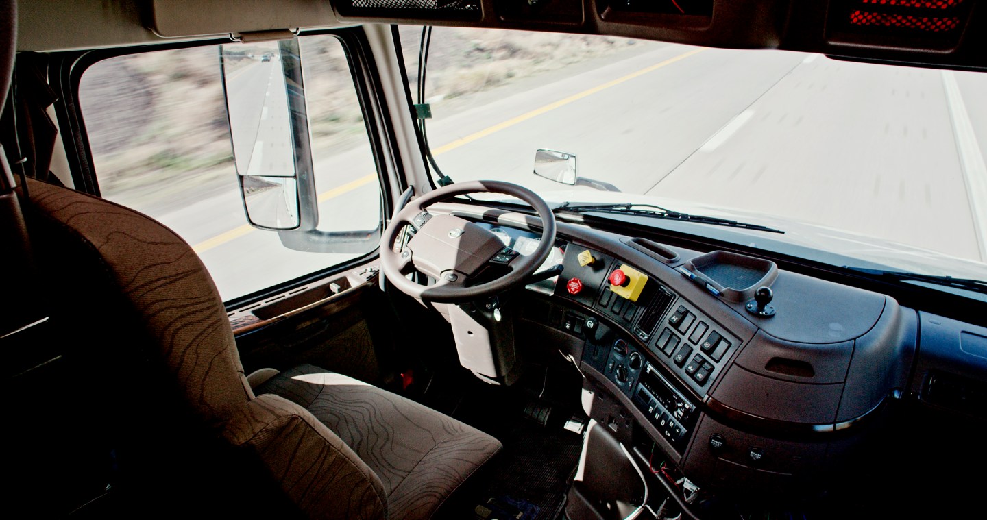 Uber and Anheuser-Busch Make First Autonomous Trucking Beer Delivery