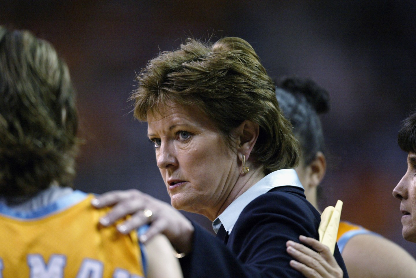 Coach Pat Summitt talks with Shanna Zolman