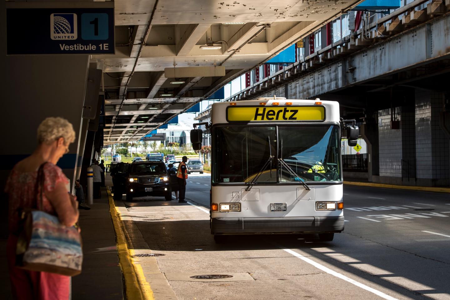 A Hertz Global Holdings Inc. Rental Location Ahead Of Earnings Figures
