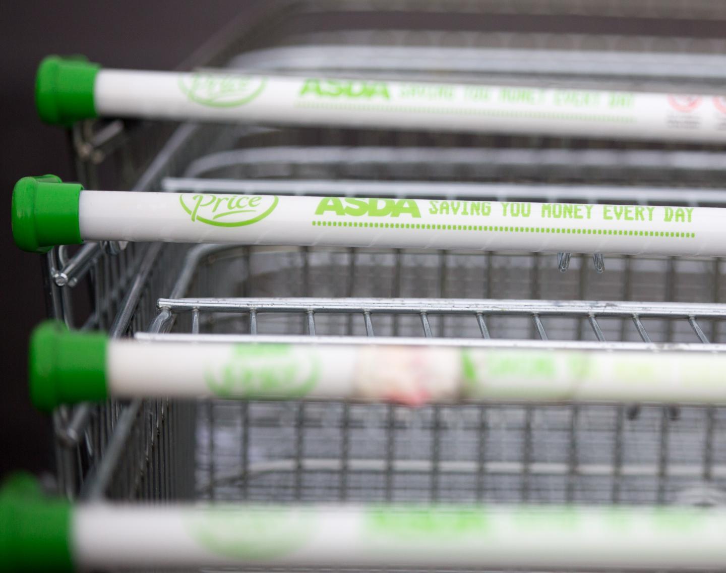 Leading UK Supermarkets Compete For Their Share Of The Market In The Run Up To Christmas
