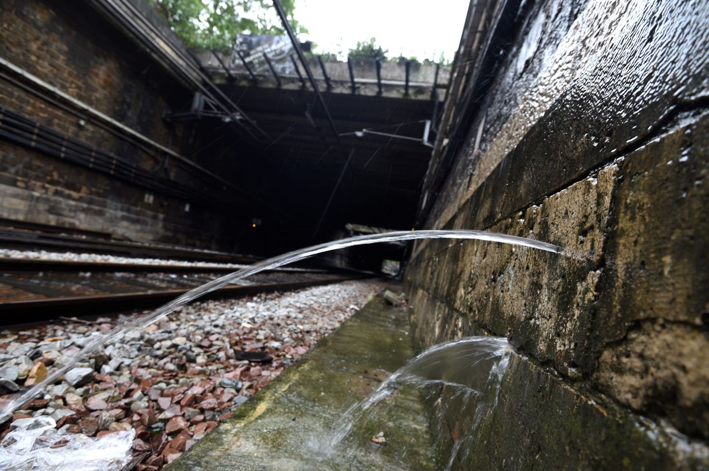 FRANCE-ENVIRONMENT-WEATHER-FLOOD-POLITCS-TRANSPORT