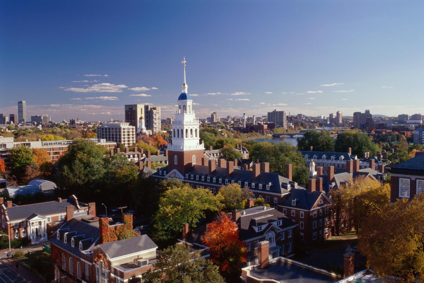 LOWELL HOUSE, HARVARD UNIVERSITY, CAMBRIDGE, MASSACHUSETTS