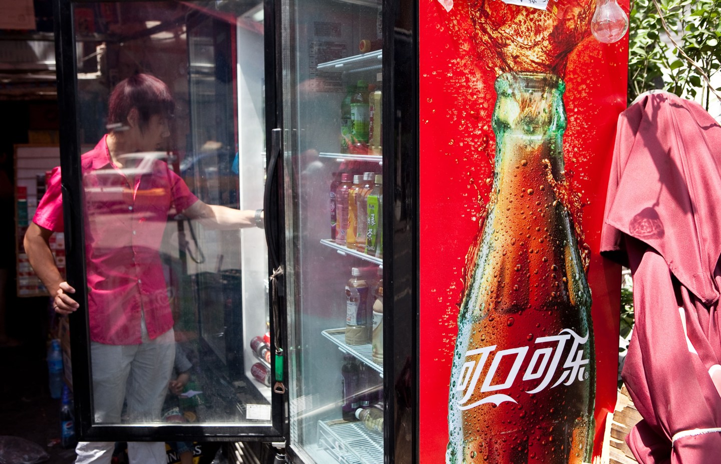 Coca-Cola Considering Shanghai Listing