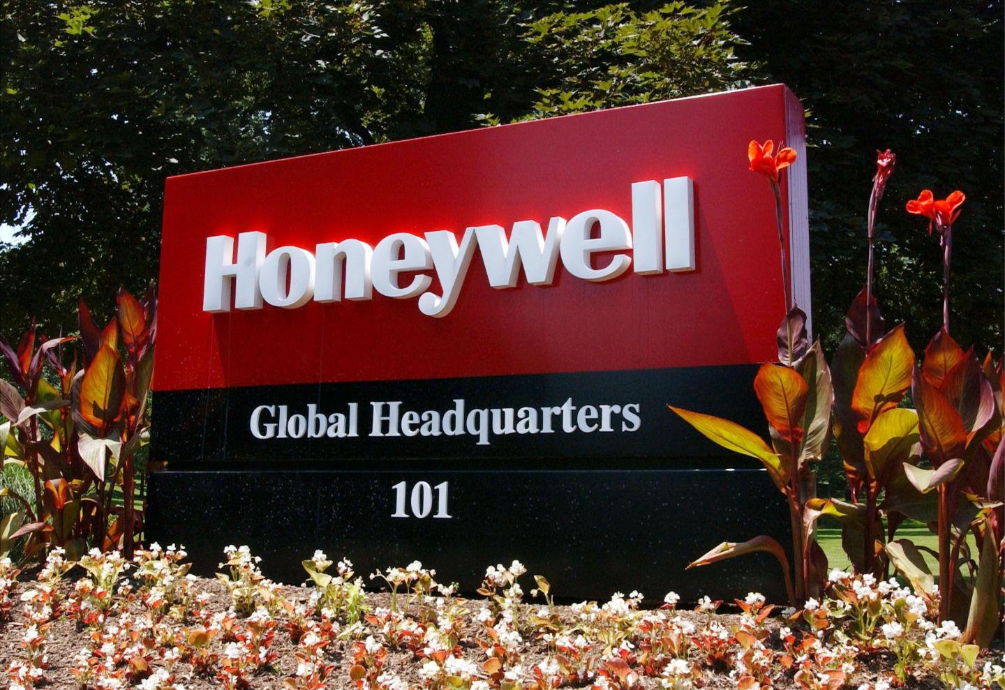 Honeywell Has Beaten Toyota Industries to Buy Logistics Company Intelligrated