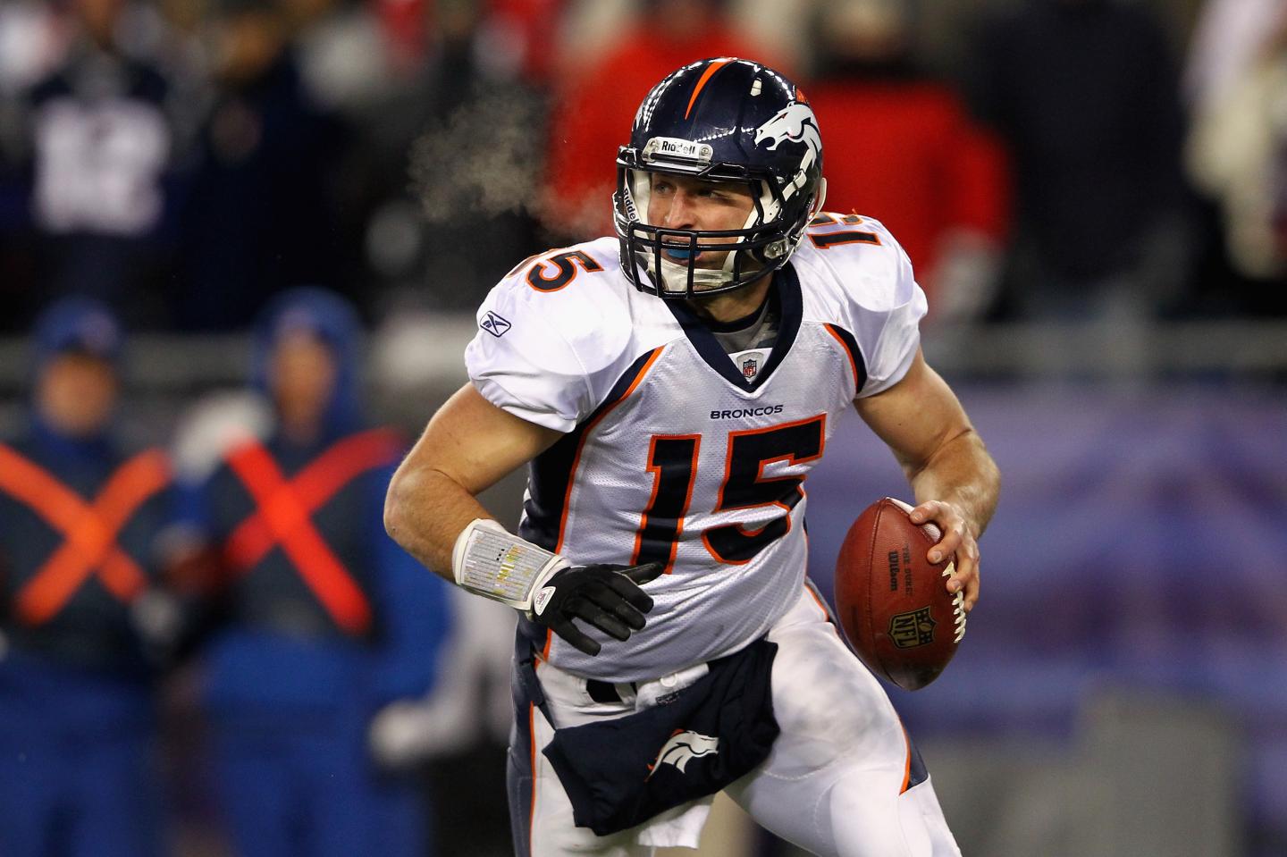 Divisional Playoffs - Denver Broncos v New England Patriots