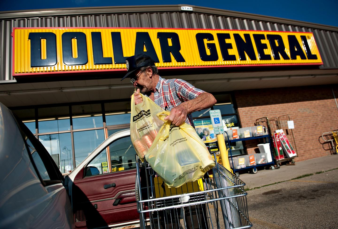 Dollar General Is Giving Store Managers $70 Million in Raises to Improve Service