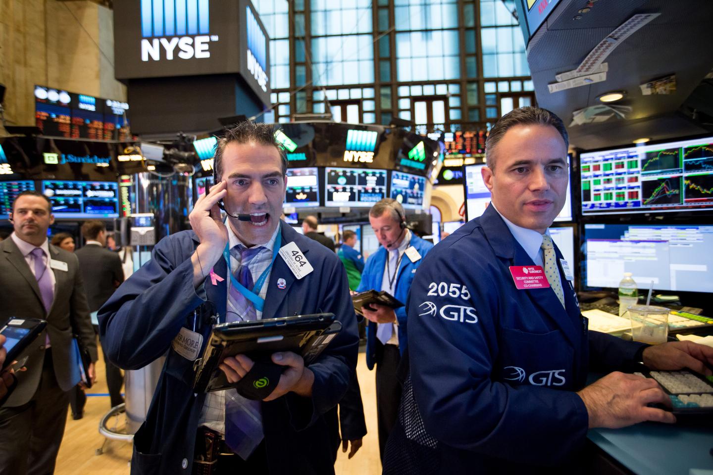 Trading On The Floor Of The NYSE As U.S. Stocks Slip While Investors Refocus on Global Growth Outlook