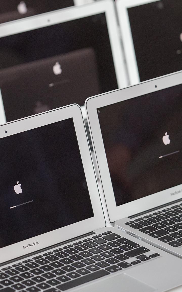 Apple Laptops