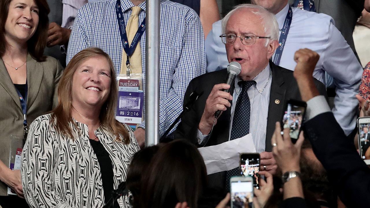 Democrats Mend Fences, Coalesce Around Clinton on Convention Day 2