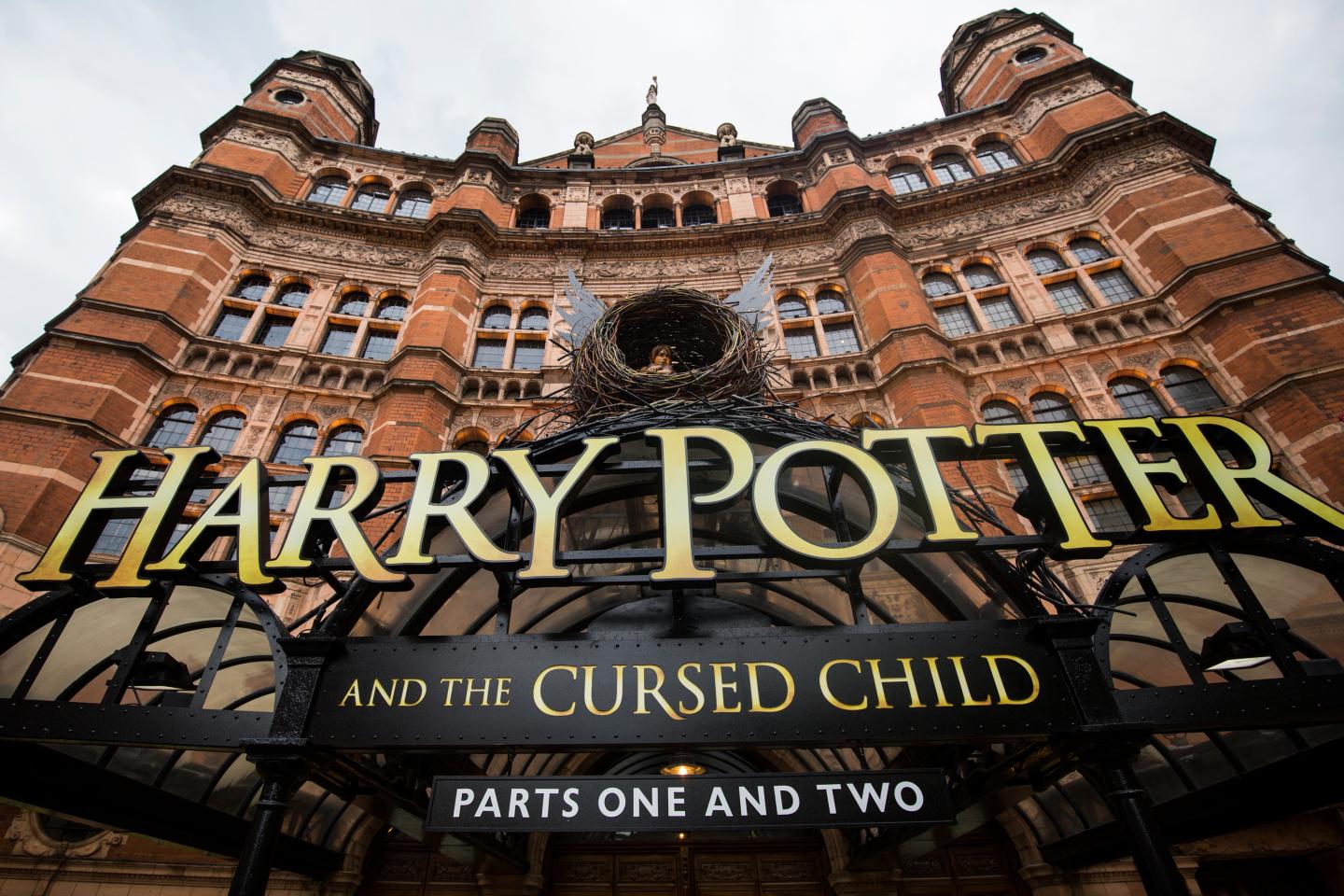 New Harry Potter Play Previews To A Thrilled Audience