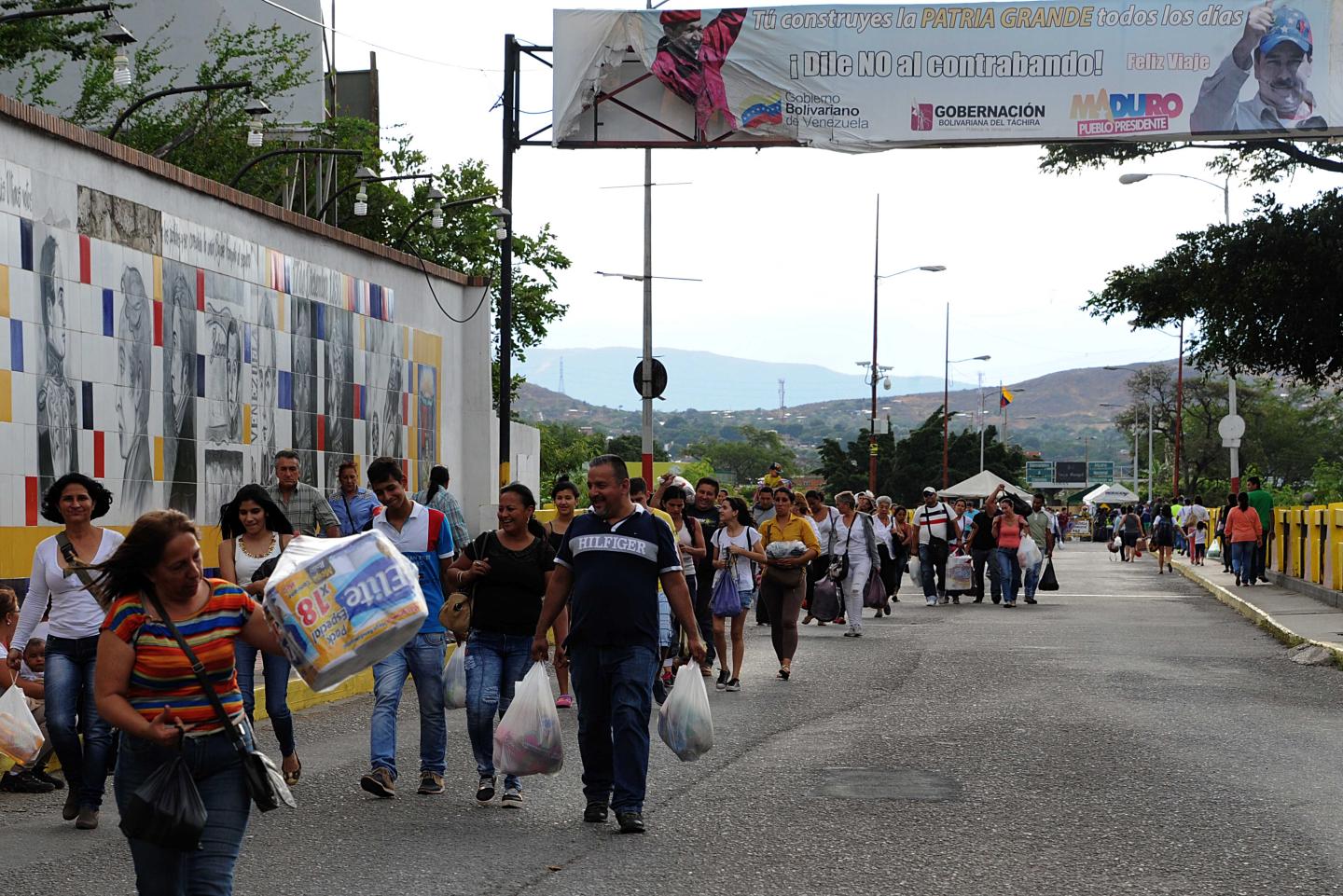 VENEZUELA-COLOMBIA-CRISIS-SHORTAGE