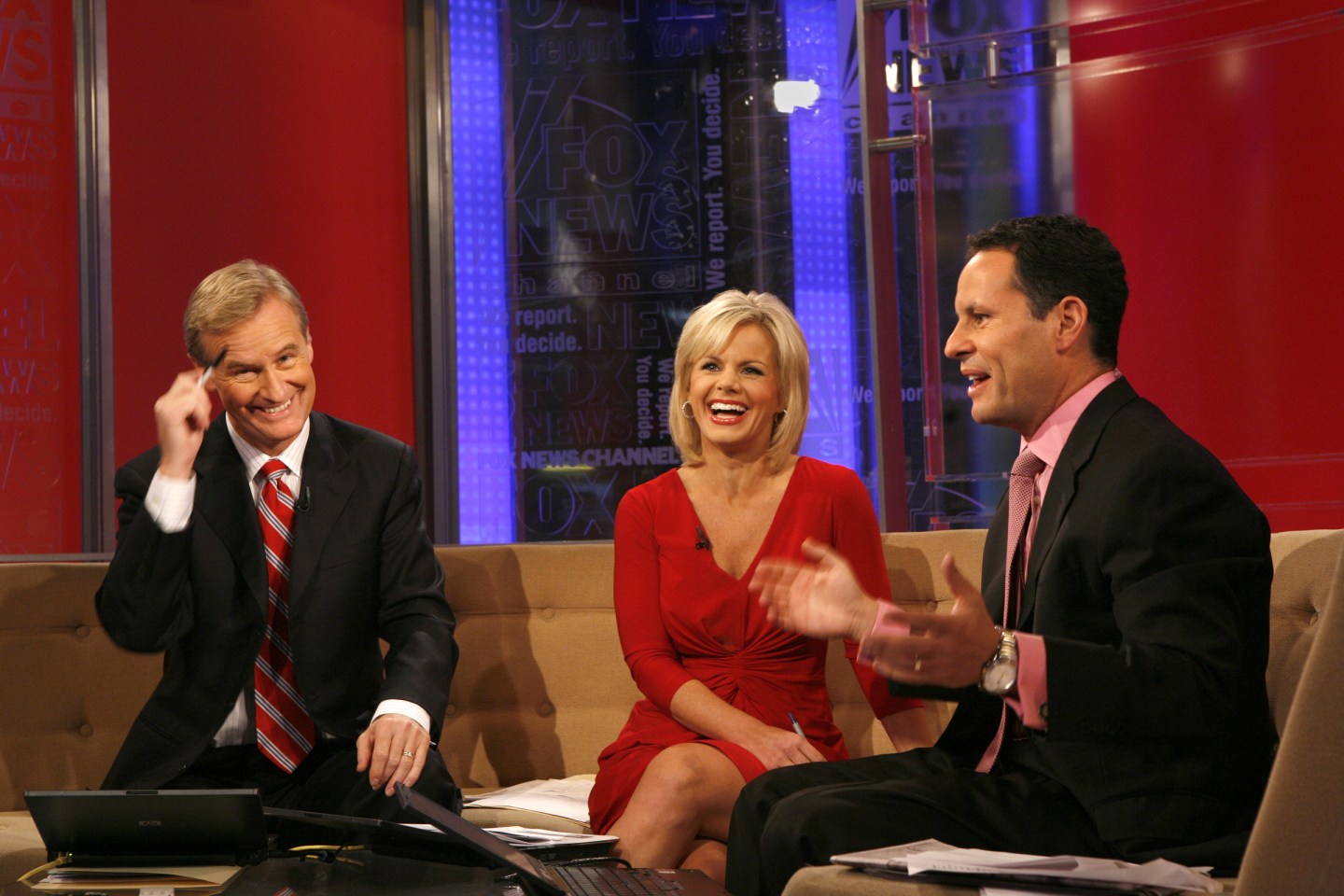 NEW YORK, NEW YORKOctober 16, 2008The three anchors of "Fox &amp; Friends" are (left to right) Stev