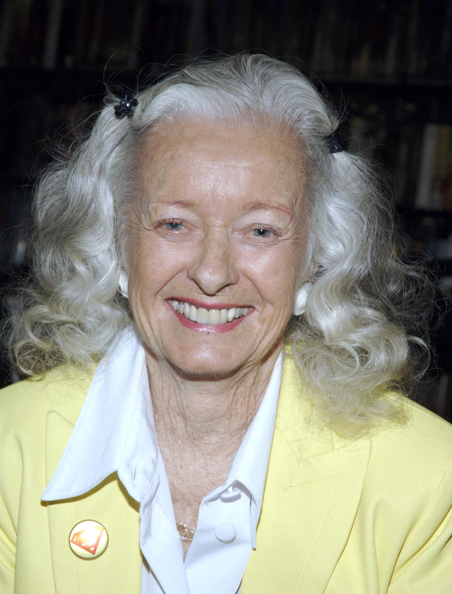 Noel Neill, The Original Lois Lane, Appears At Rocket Video