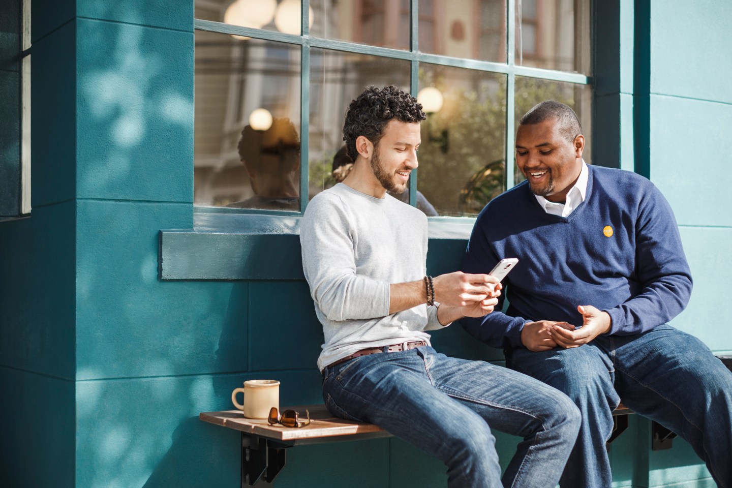 Concierge gadget delivery service Enjoy