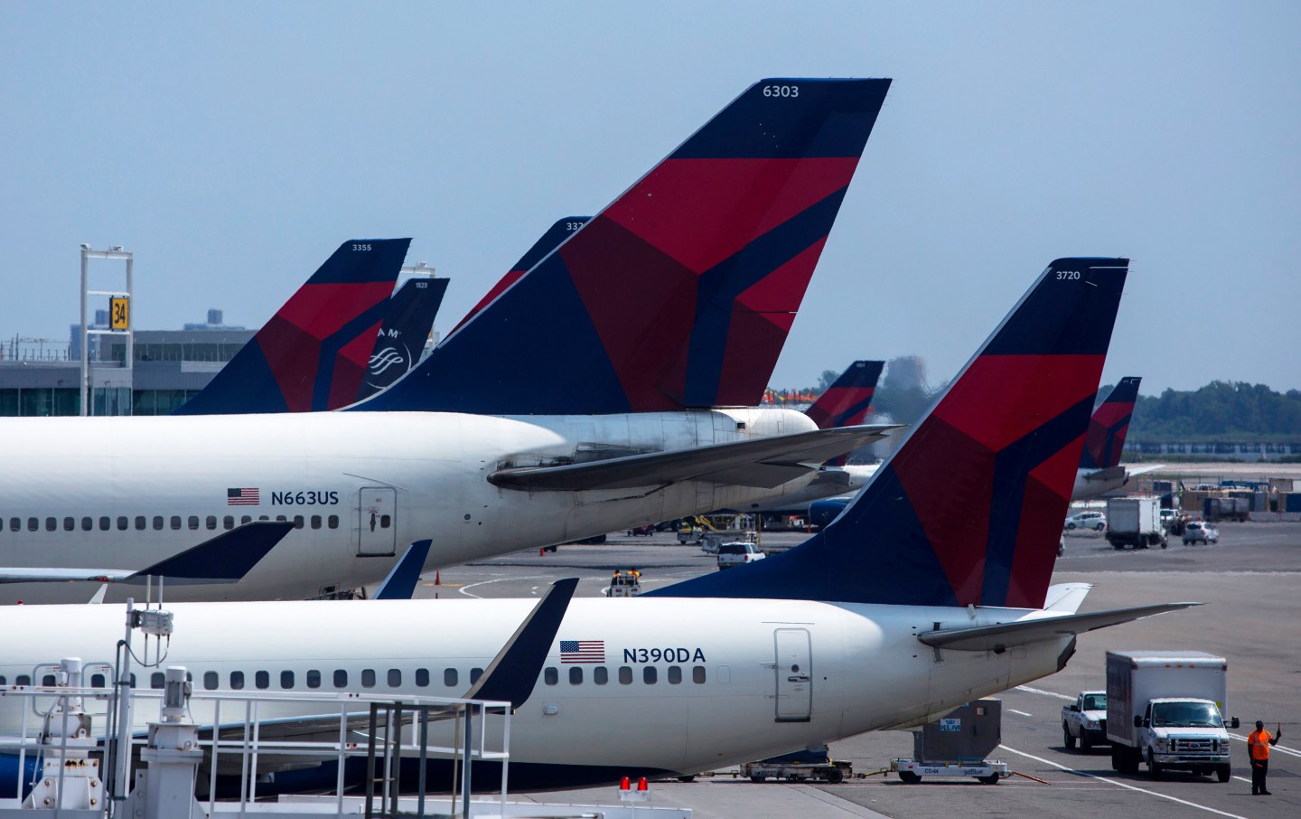 Federal Aviation Administration Bans All US Flights To Israel