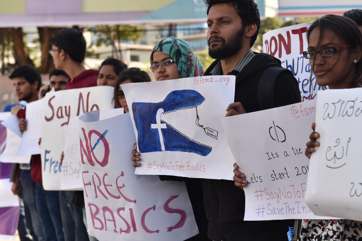 INDIA-TECHNOLOGY-INTERNET-PROTEST