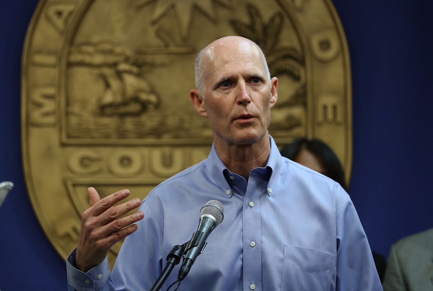 CDC Director Tom Frieden, Florida Gov. Scott, And Miami Dade County Mayor Tour Miami Neighborhood Where Zika Has Been Found