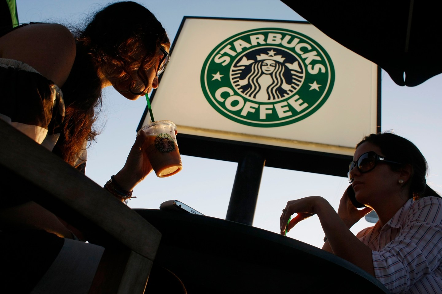 Starbucks To Cut 7,000 Jobs And Close 300 Stores