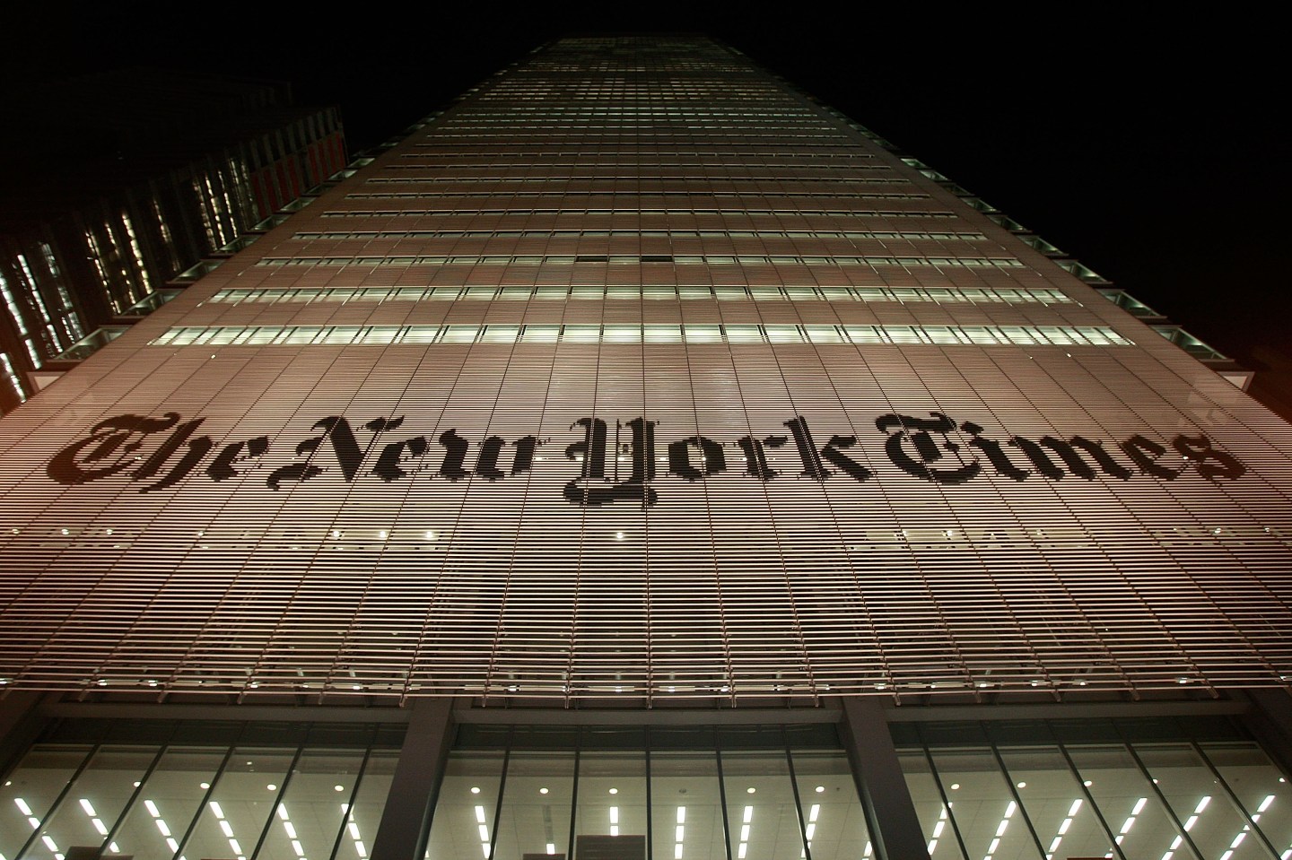 New York Times Suspends Quarterly Dividend In Order To Save Cash