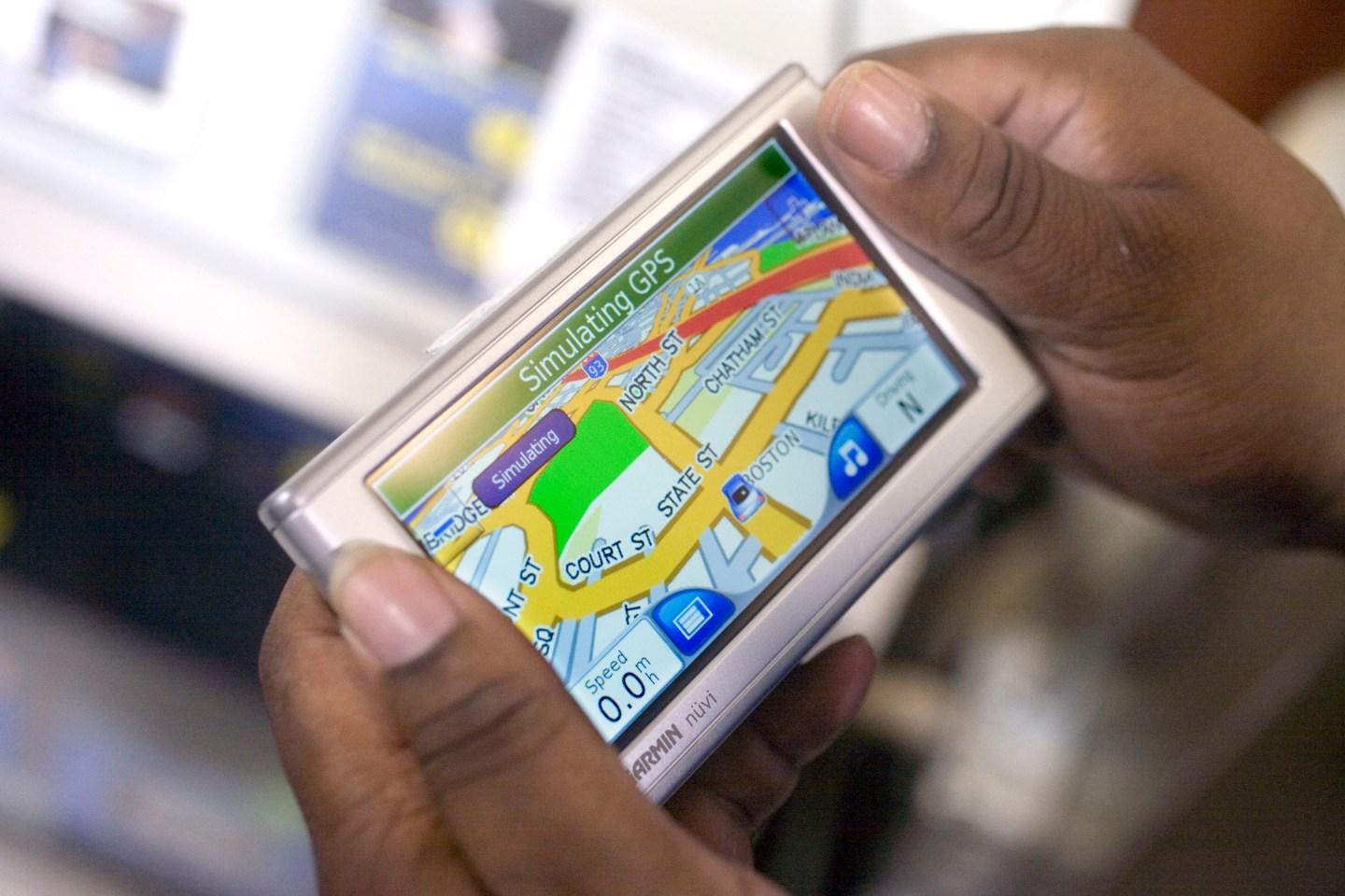 A Garmin GPS device displays Navteq software at a Best Buy s