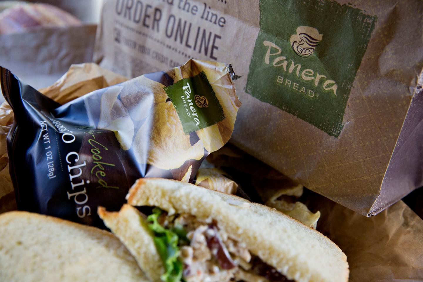 Panera Bread Co. To-Go Orders Ahead Of Earnings Figures