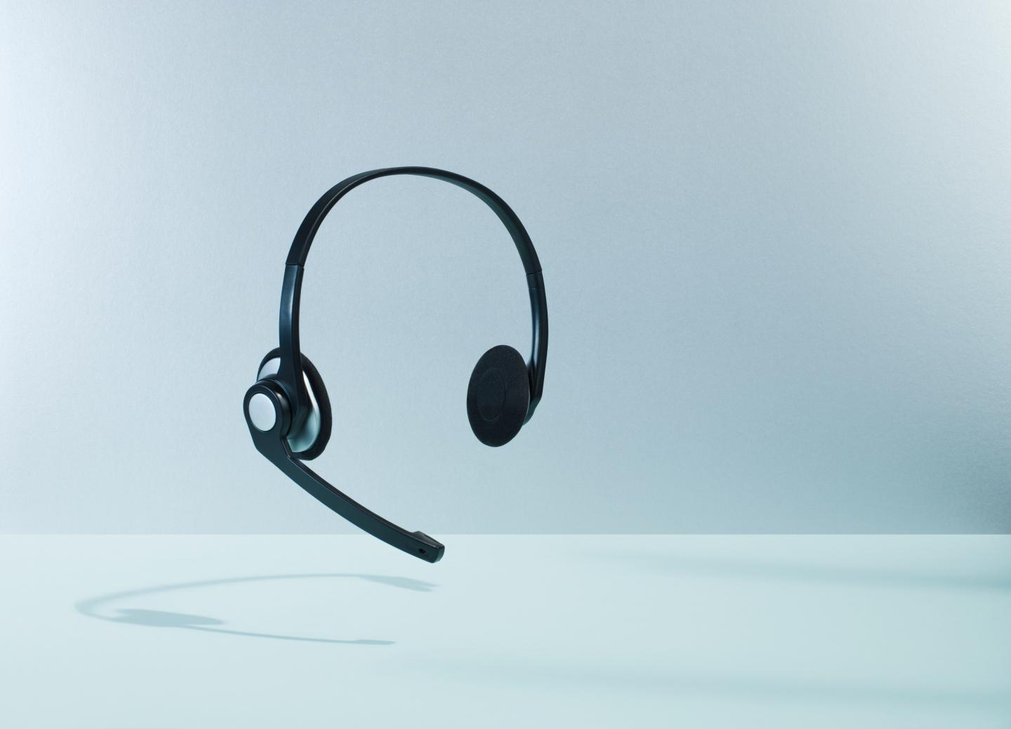 Headset floating