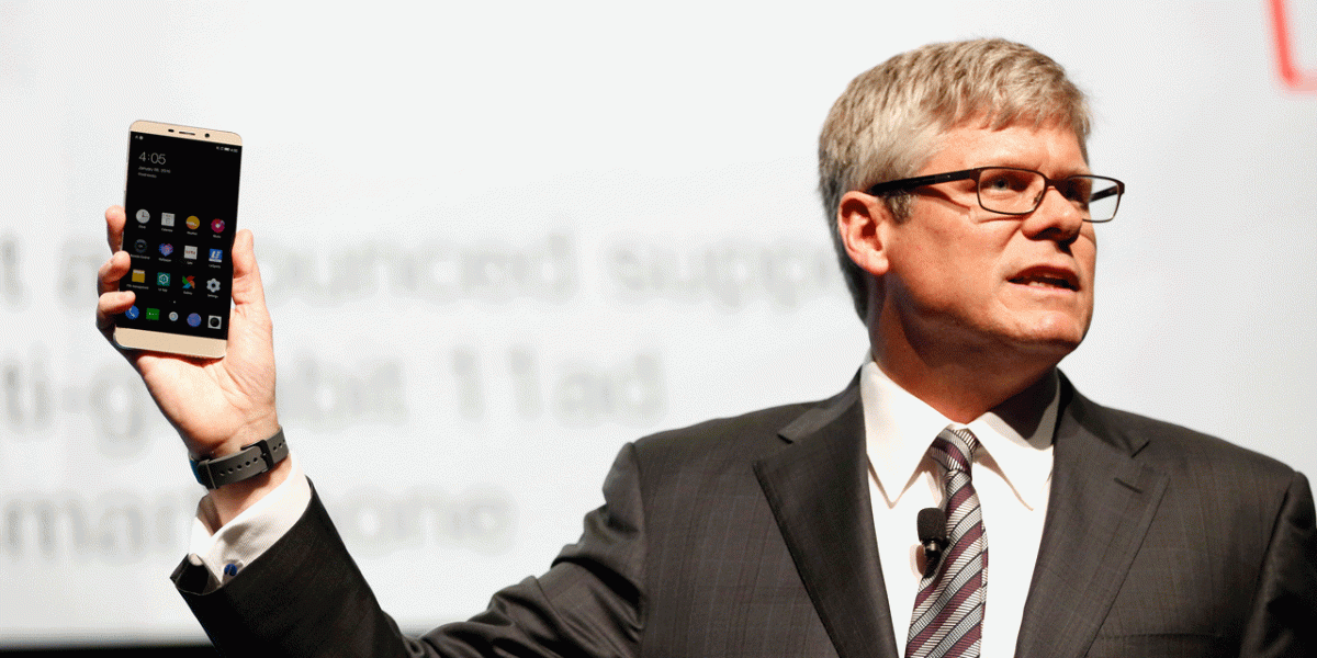 Profit Slumps Amid Apple Battle Fortune