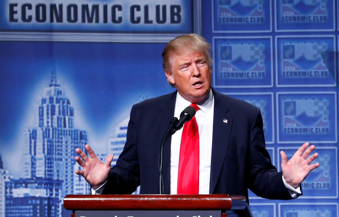 Republican U.S. presidential nominee Donald Trump speaks to the Detroit Economic Club at the Cobo Center in Detroit, Michigan
