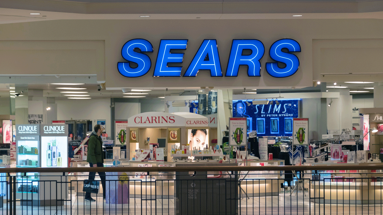 Sears Shares Soar on $1 Billion Lifeline