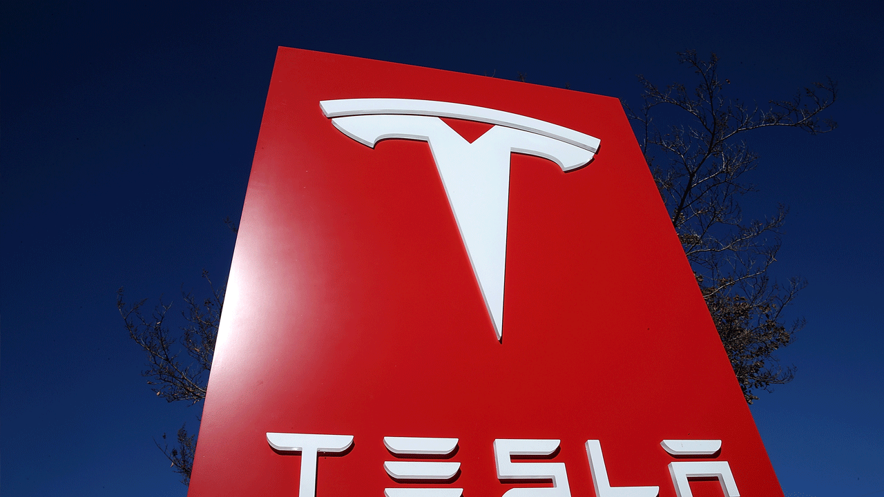 Tesla: Shares Tumble after Goldman Sachs Downgrade | Fortune