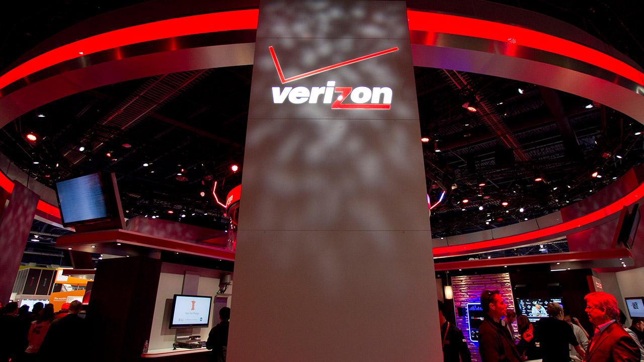 How AT&T and Verizon Are Testing the Limits of Mobile Net Neutrality