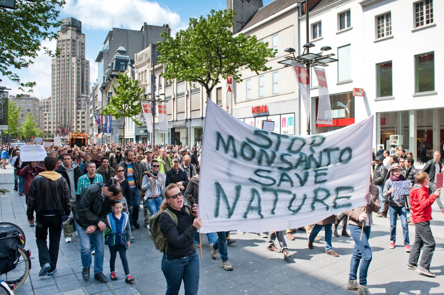 BELGIUM-ENVIRONMENT-GMO-MONSANTO-DEMO