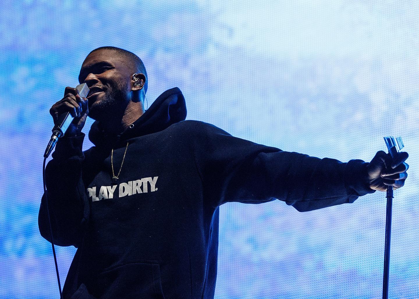 Record label executives have changed their tune about exclusive album-release deals.