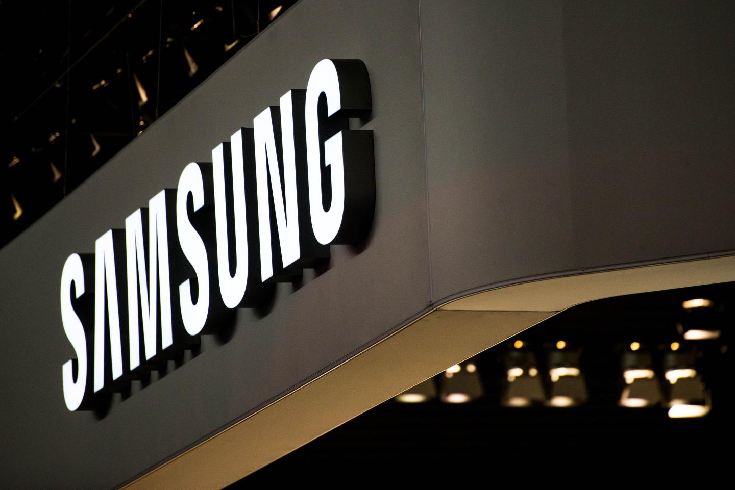 Mobile World Congress 2015 - Day 2