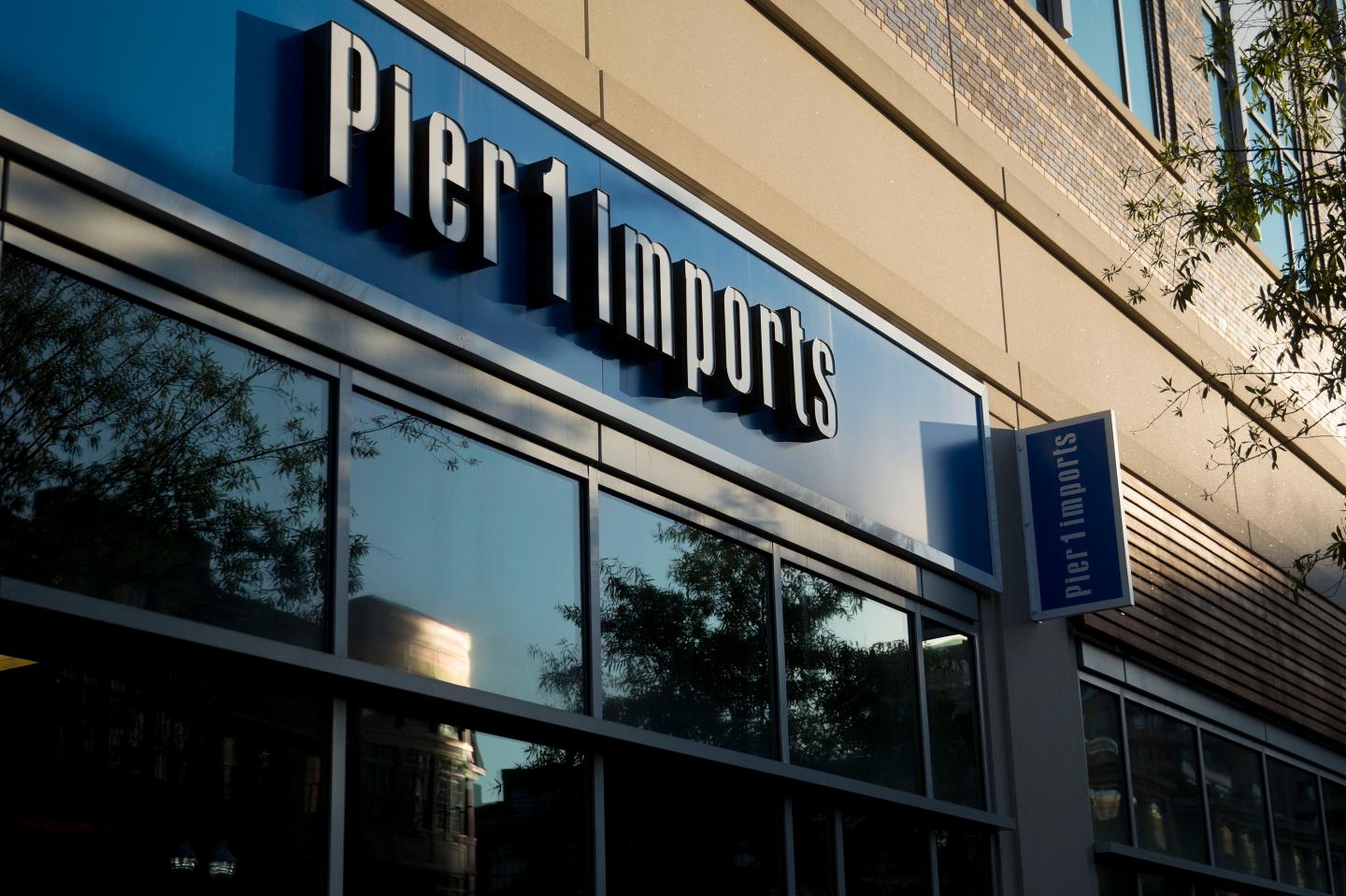 A Pier 1 Imports Inc. Store Ahead Of Earnings Figures
