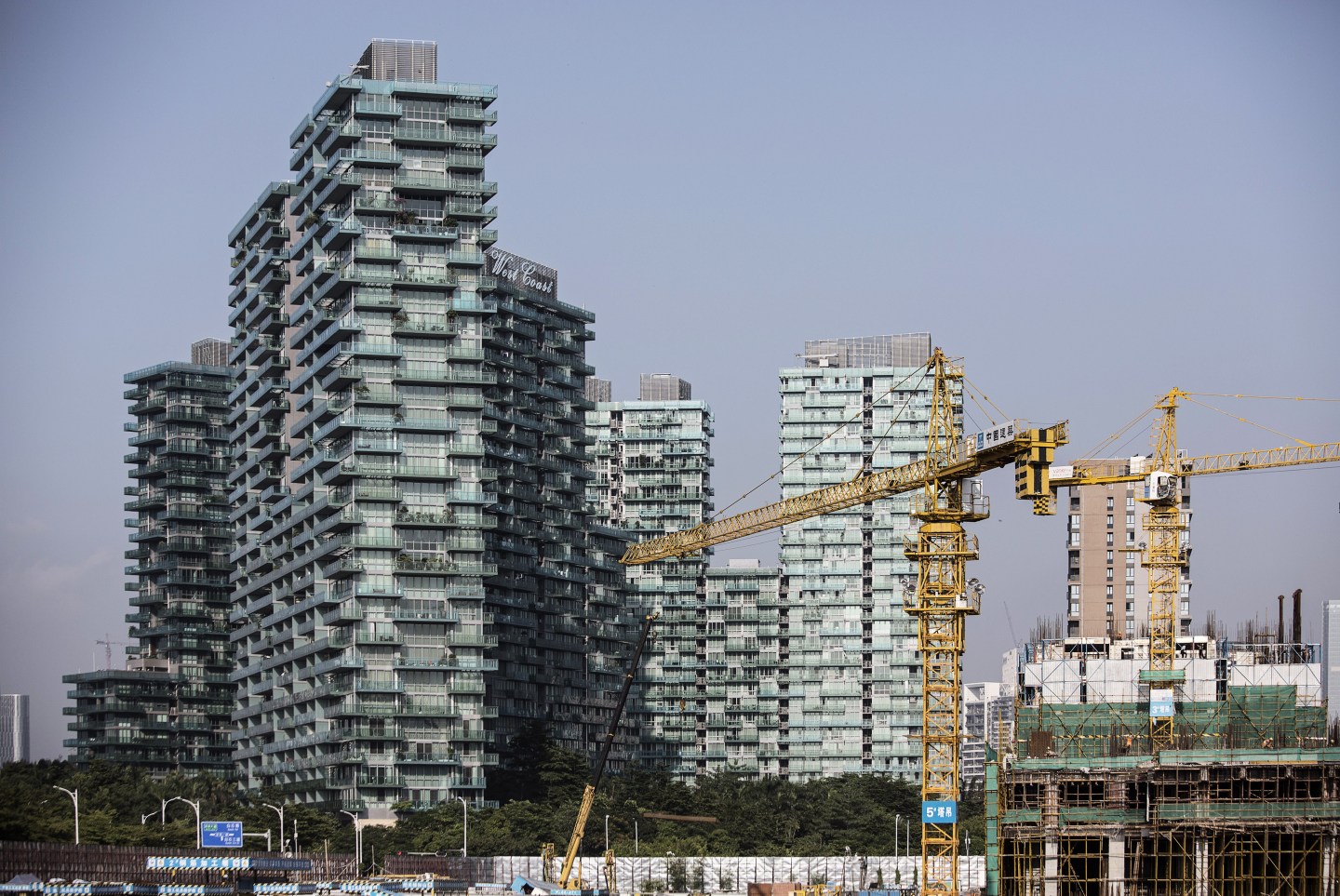 Images of the Shenzhen Stock Exchange and General Economy