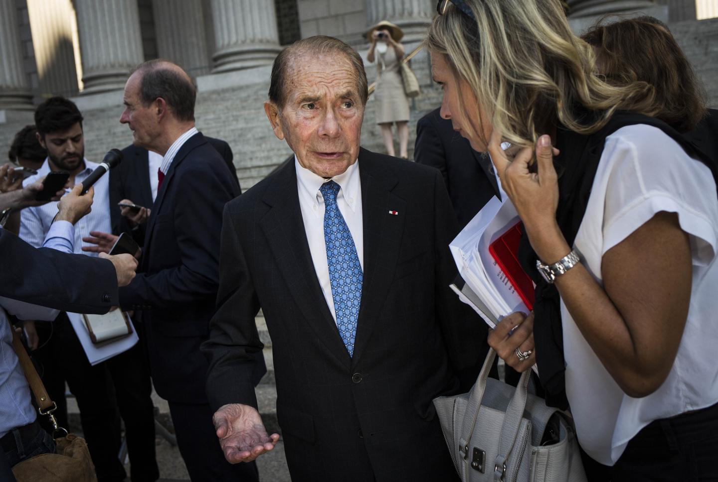 Former AIG Chairman Hank Greenberg Looks For Vindication In N.Y. Battle
