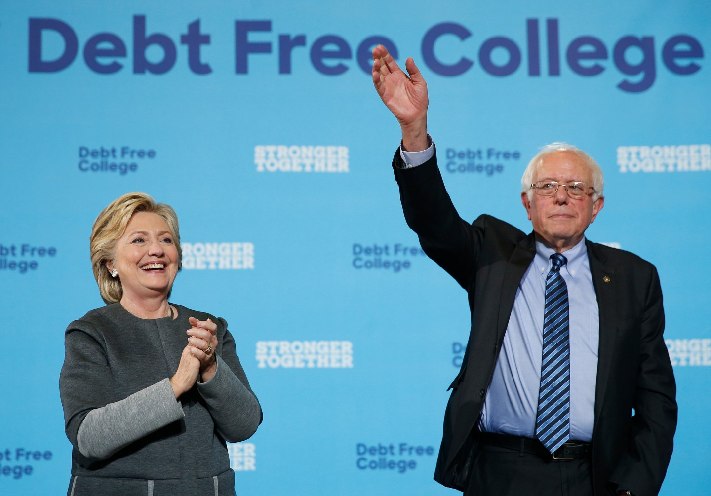 Hillary Clinton And Bernie Sanders In New Hampshire