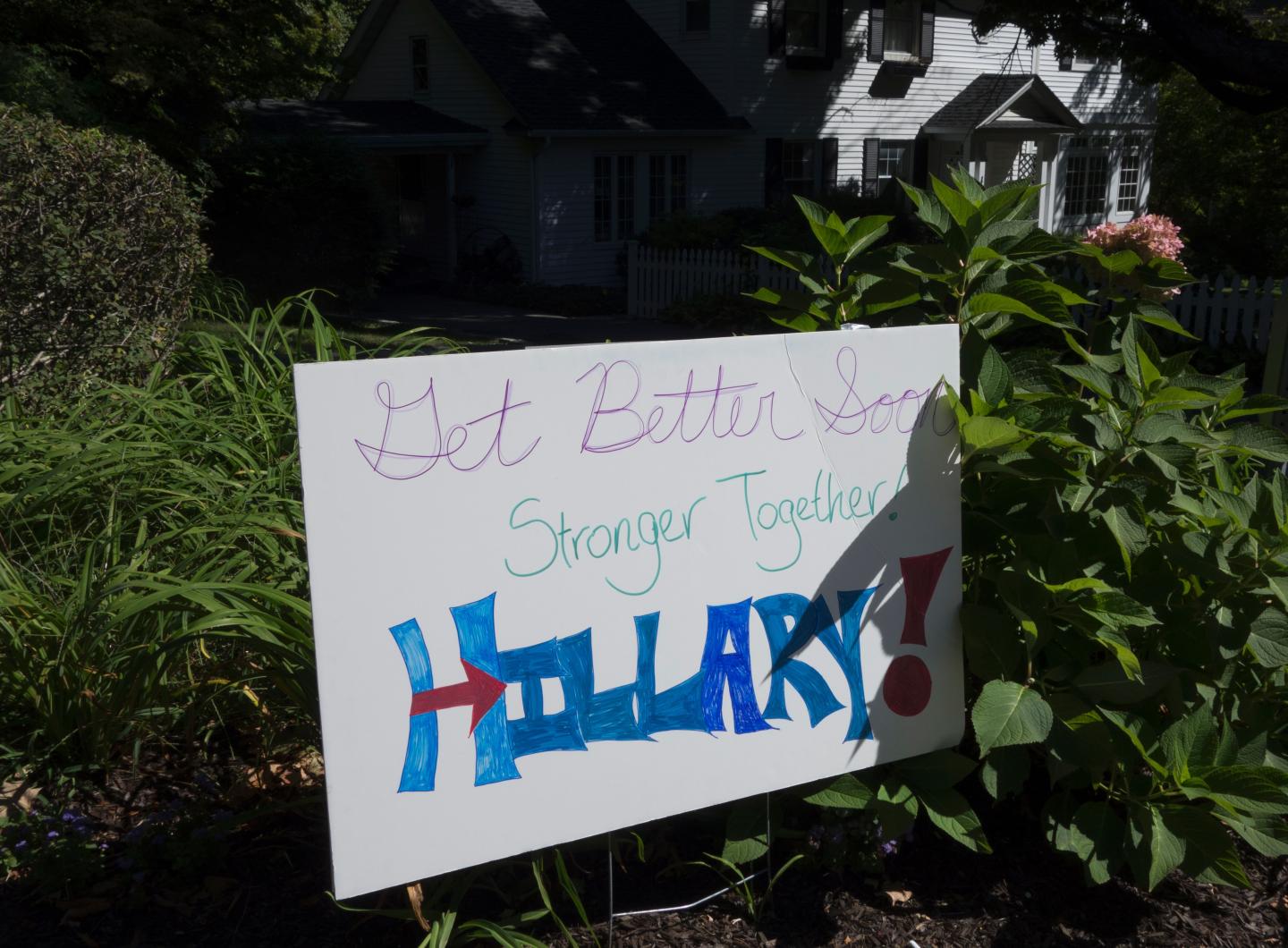 US-VOTE-DEMOCRATS-CLINTON
