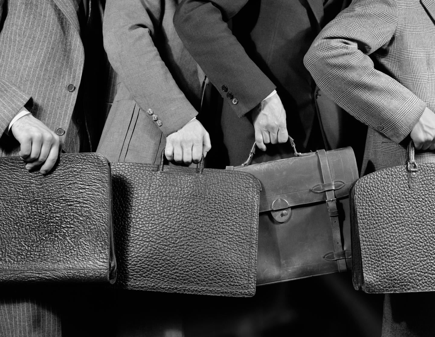 1940s 1950s RUSHING LINE...
