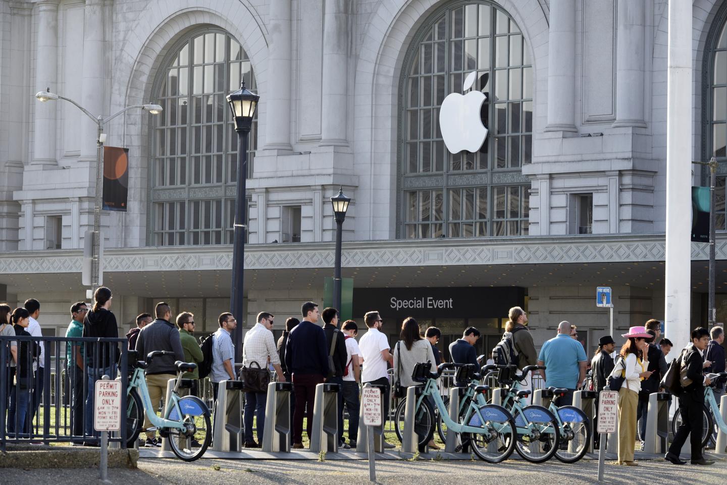 Apple Inc. Unveils Next Generation iPhone And New Watch