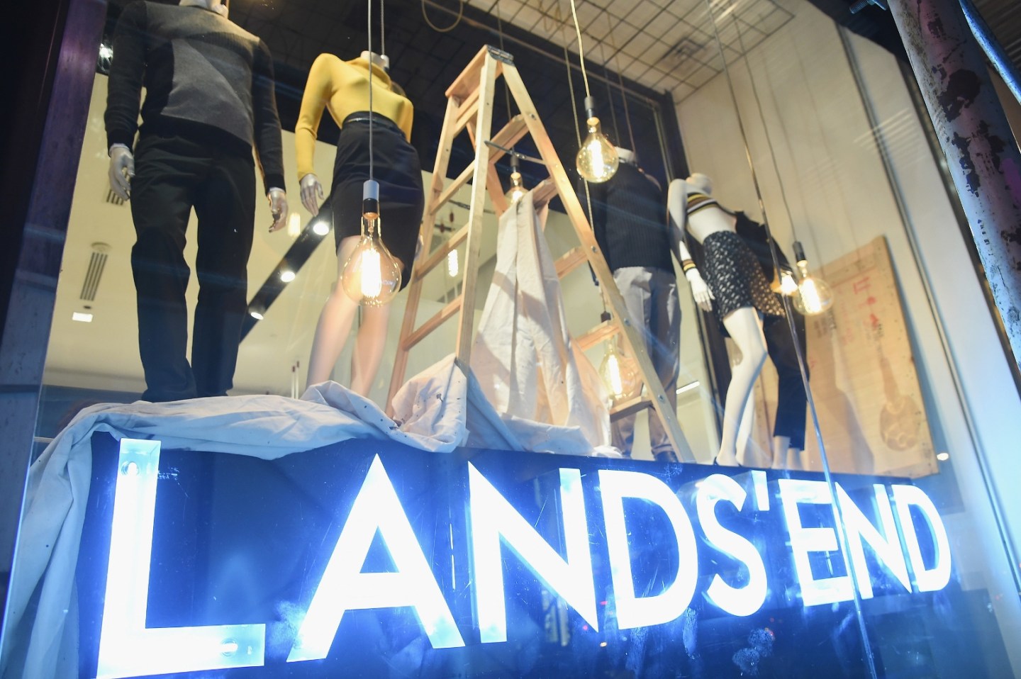 Lands’ End CEO Expects Sears Business to ‘Go Away’