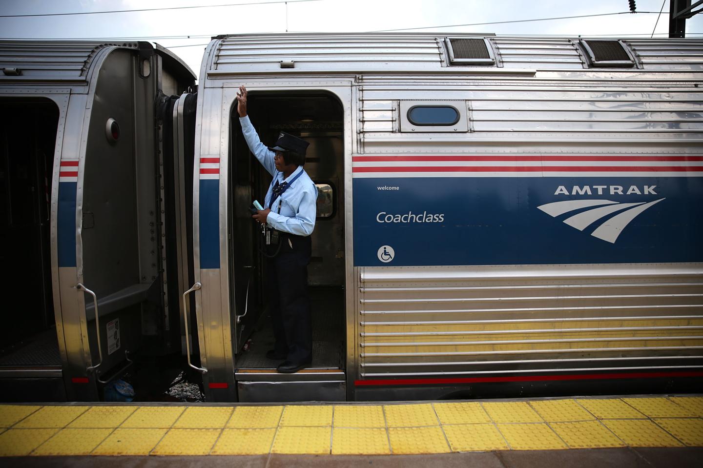 Jeh Johnson Discusses Rail Security Efforts At Washington's Union Station