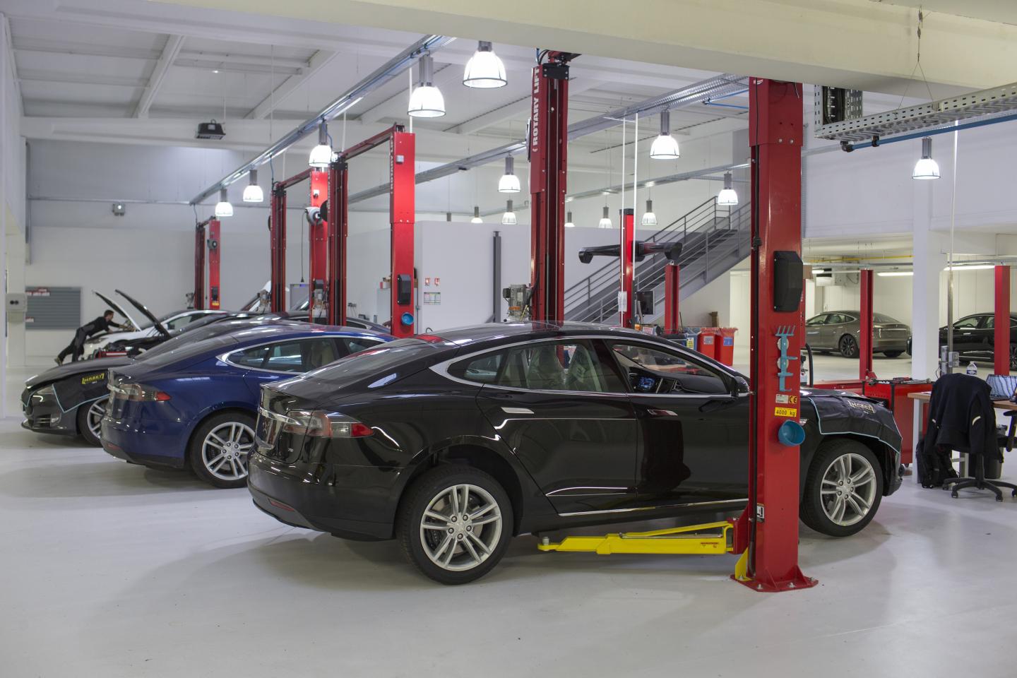 Inside A Tesla Motors Inc. Showroom As  Electric Automaker Pushes For Positive Cash-flow